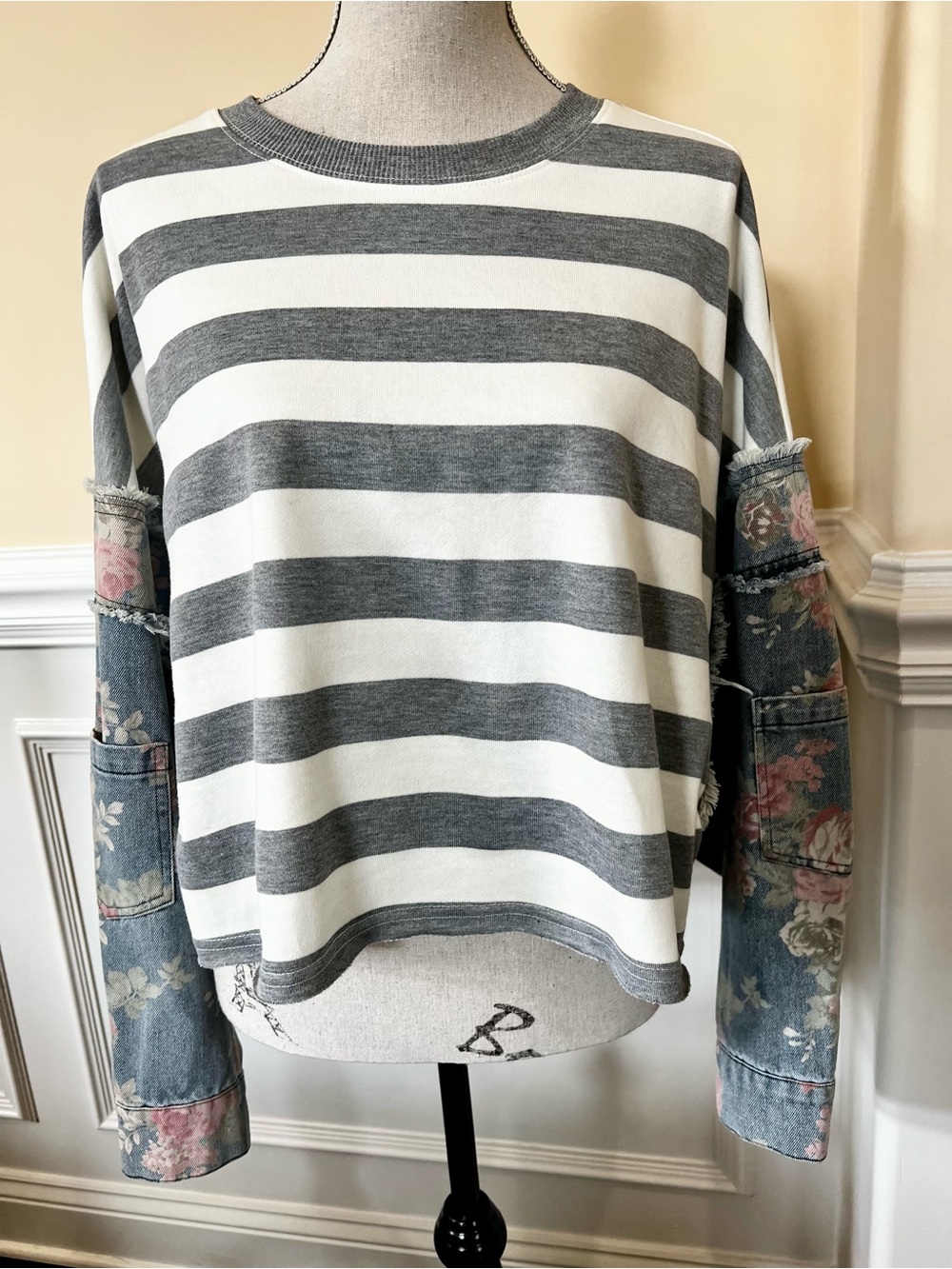Gray/White Striped Pullover Cropped Sweatshirt with Floral Faded Denim Sleeves.